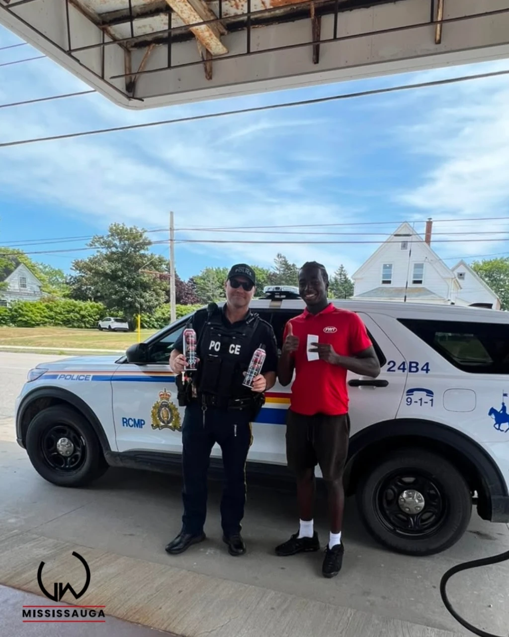 After Team Leader Rohan introduced FW1 to Ontario Police, Abdoul—our soon-to-be Team Leader—is bringing FW1 to Nova Scotia Police!